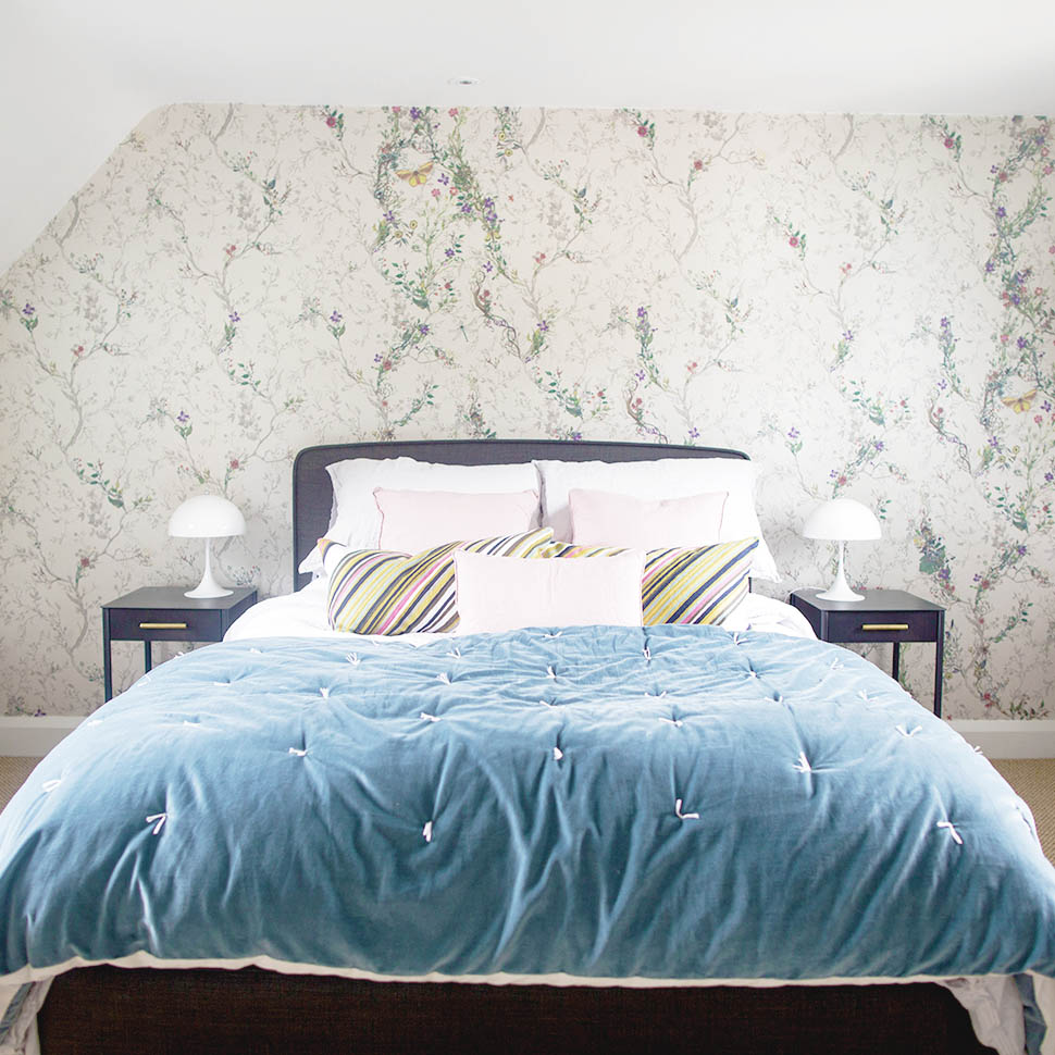 Wallpaper Hanging